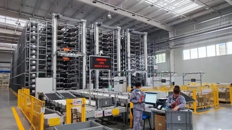 穿梭车货架操作步骤详解：高效仓储的关键一环